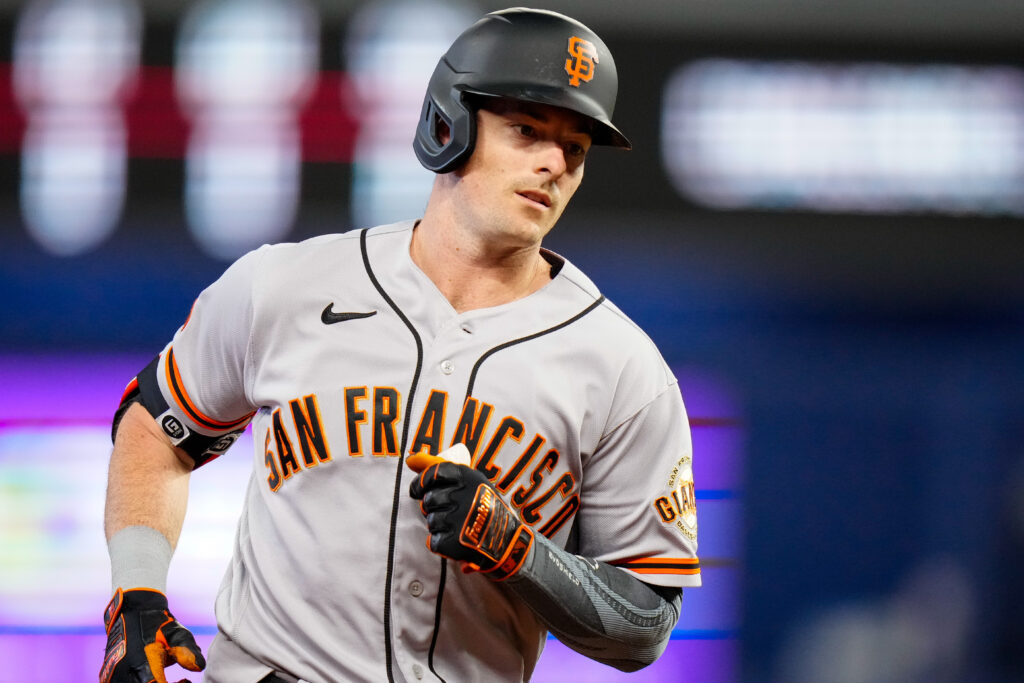Featured image for Giants' Yastrzemski undergoes MRI for hamstring strain.