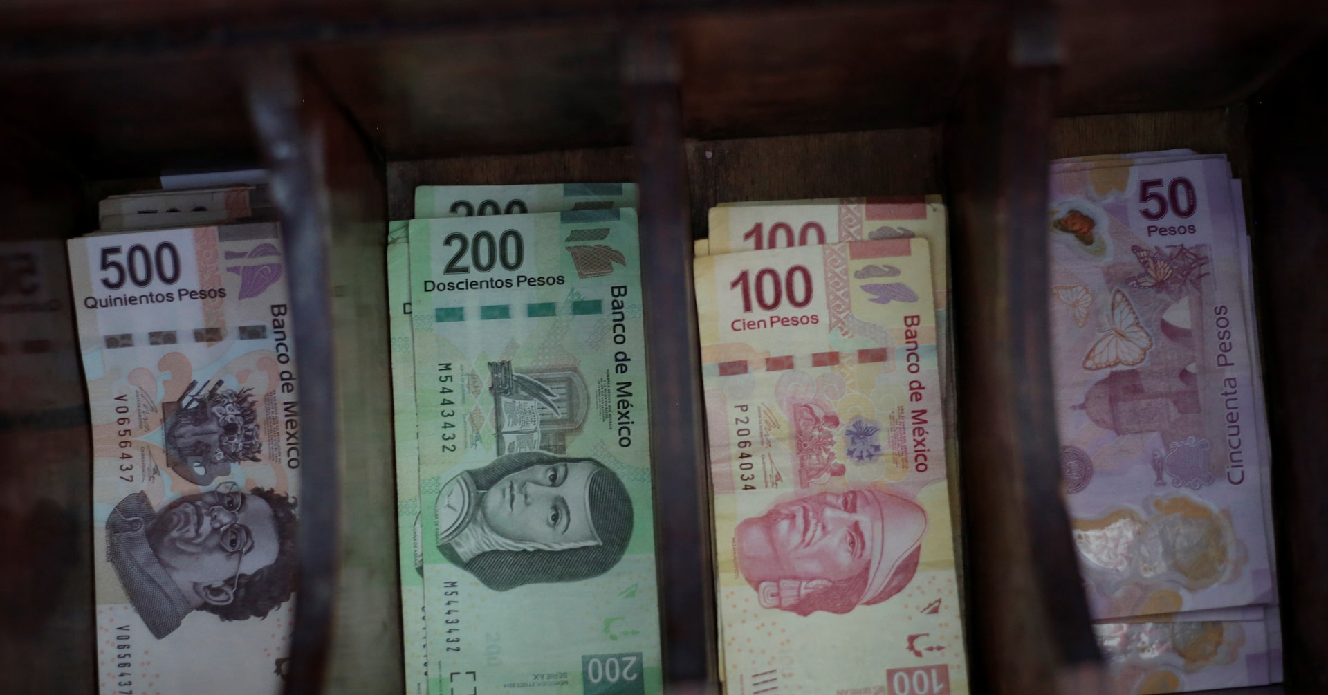 Featured image for Mexican Peso Plummets Amid Sheinbaum's Landslide Victory