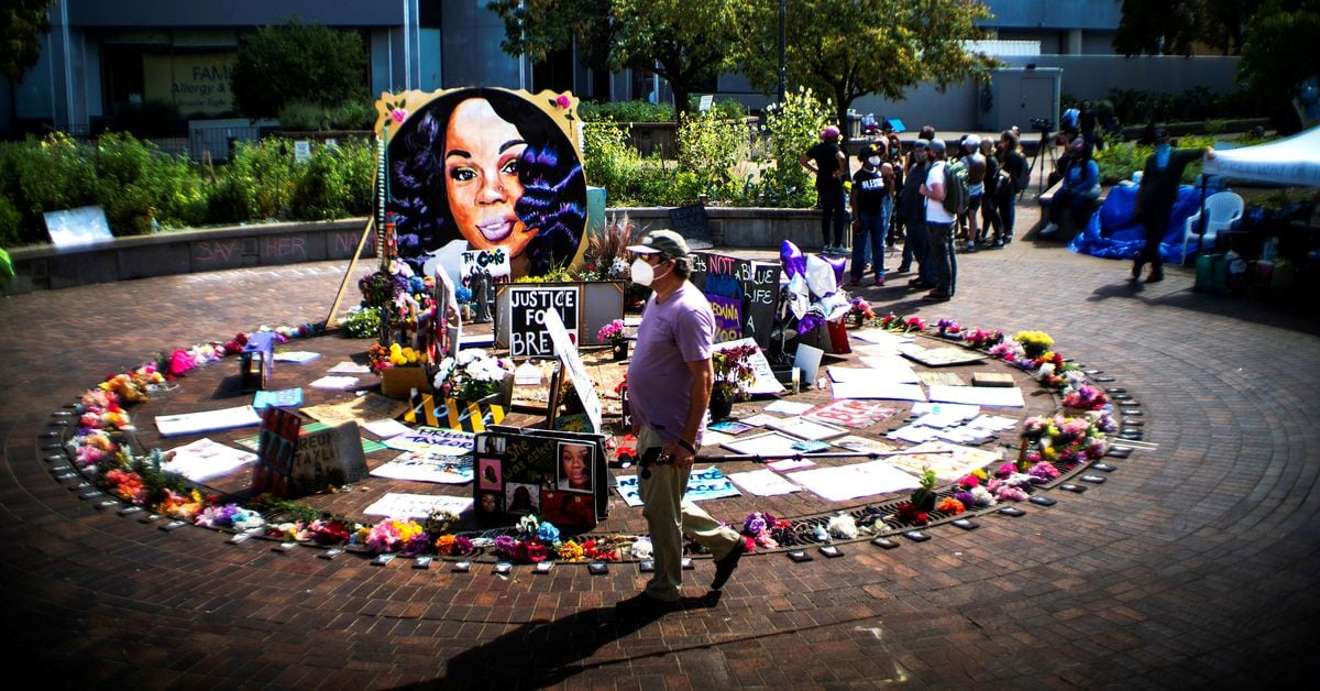 Fired cop who shot Breonna Taylor hired as sheriff's deputy.