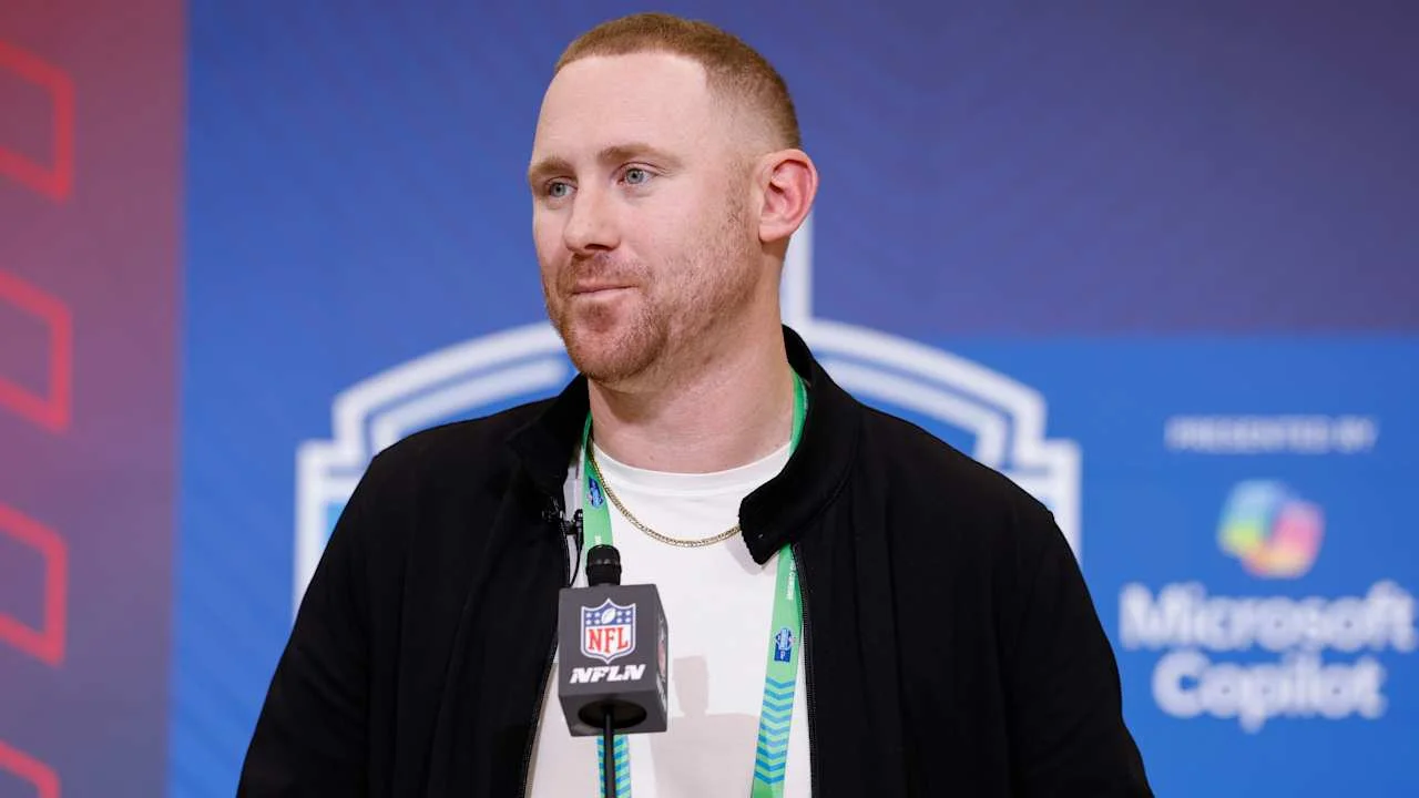 Brady: DJ Moore Is Still the Player I Coached in Carolina, Bills Expect a Bigger Offensive Leap