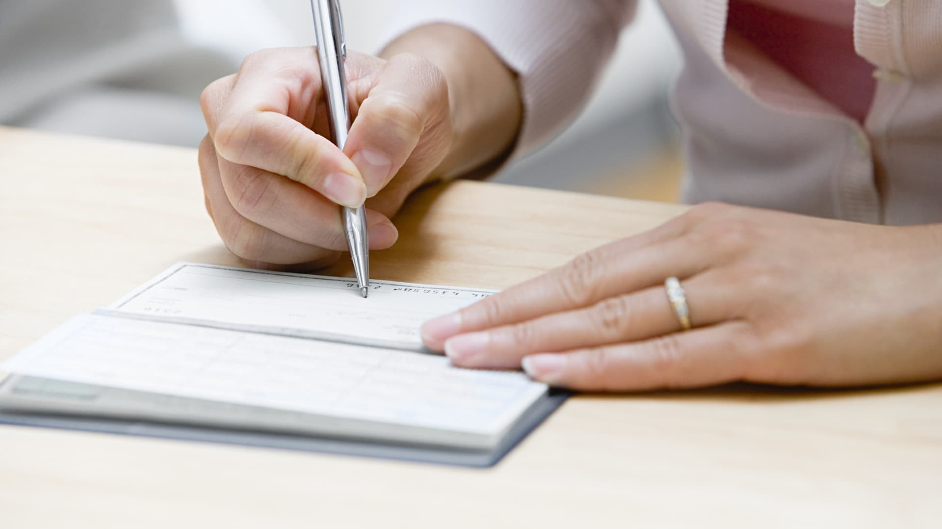 Featured image for Supporting Victims of the Israel-Gaza Crisis: A Guide to Donating