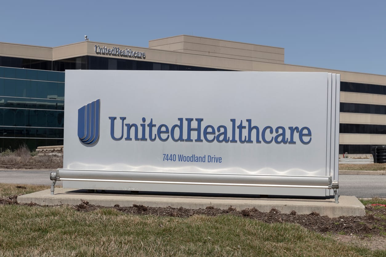 Featured image for UnitedHealth Stock Plummets Over 40% YTD: Is It Still a Buy?