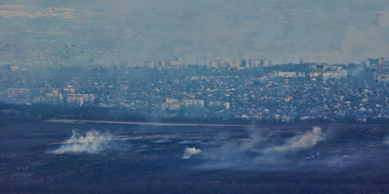 Russia Accused of 'Scorched Earth' Tactics in Bakhmut by Ukraine