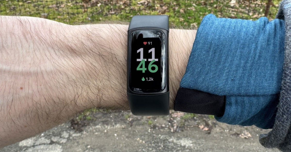 Featured image for "Fitbit Charge 6: A Comprehensive Review and Walmart's Unbeatable Price Drop"