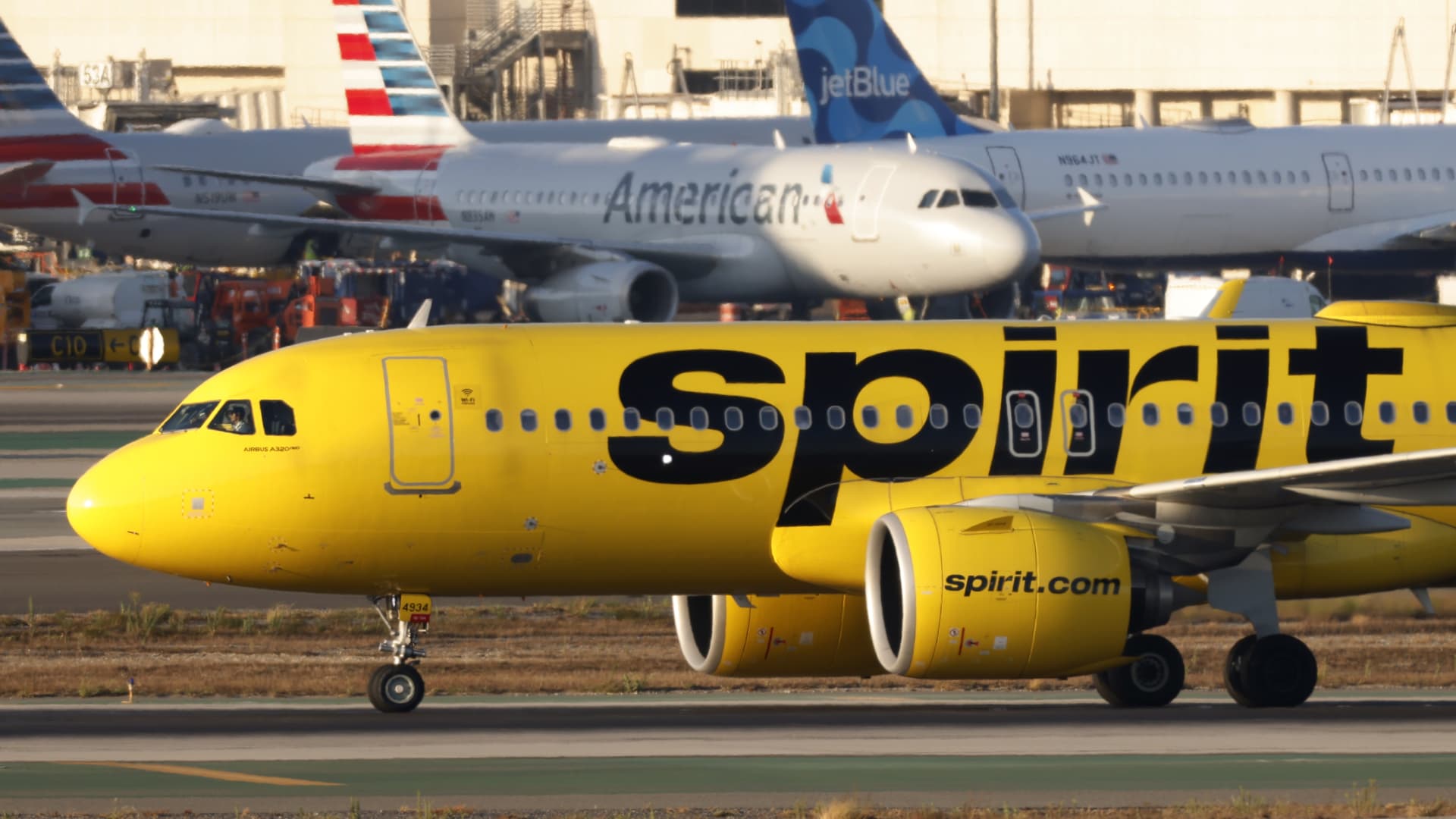 Spirit Airlines Questions Financial Stability Post-Bankruptcy Exit