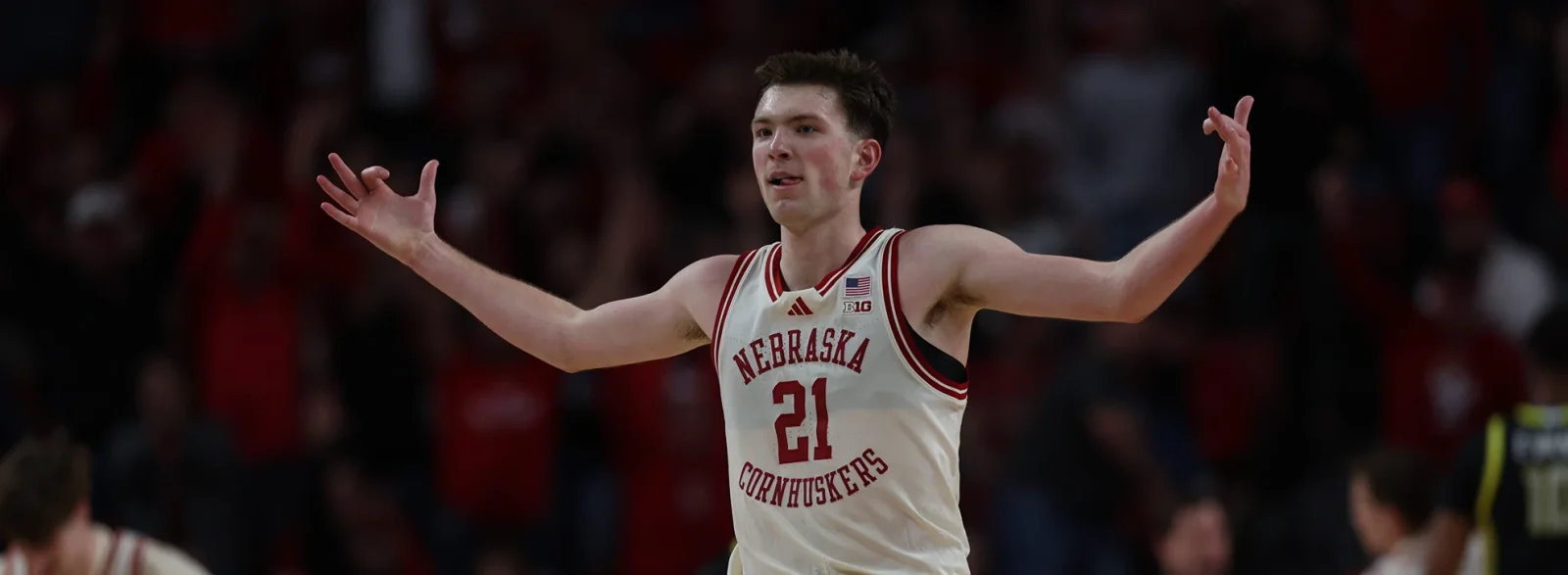 Huskers Hit 17 3s in 90-55 Rout of Oregon, Extend Unbeaten Start