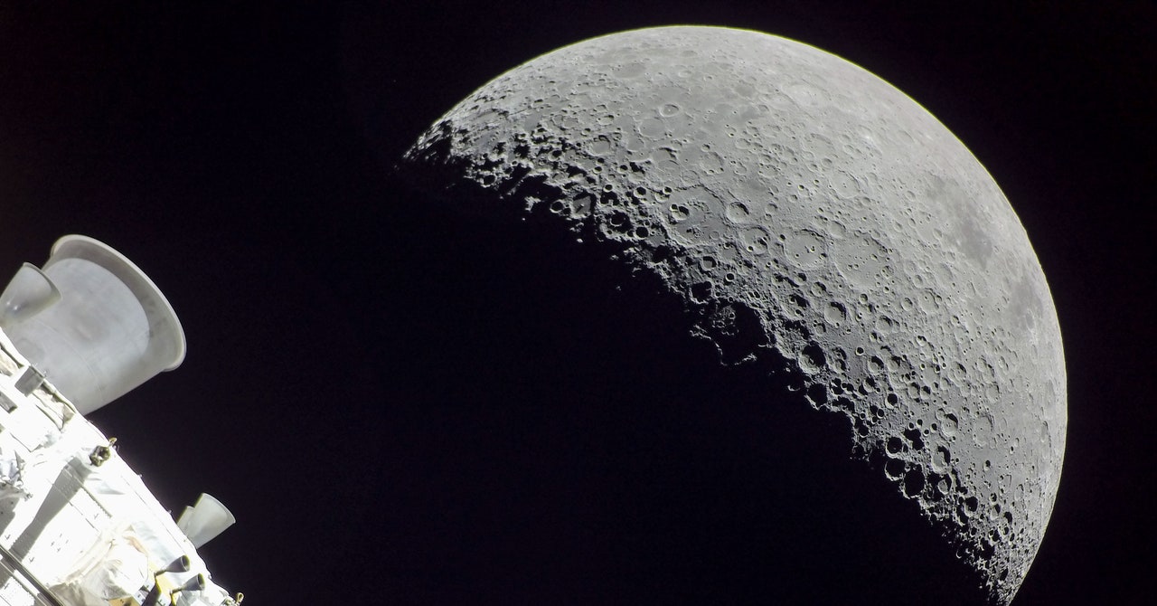 Moon Timekeeping: The Importance of Lunar Clocks