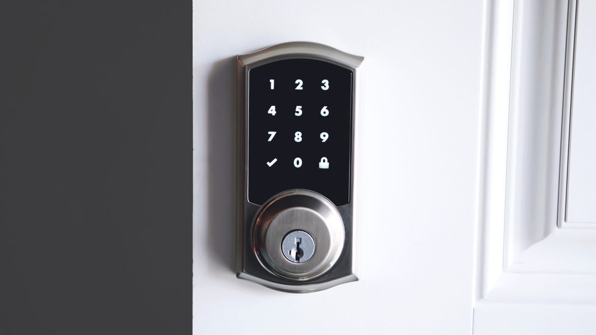 Featured image for "Making the Right Choice: Smart Locks vs. Traditional Deadbolts"