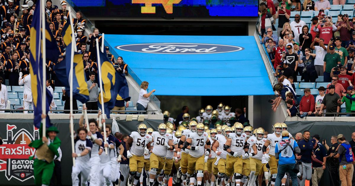 "Ranking and Predictions for College Football Week 0: Upsets, TV Schedule, Betting Odds, and More"