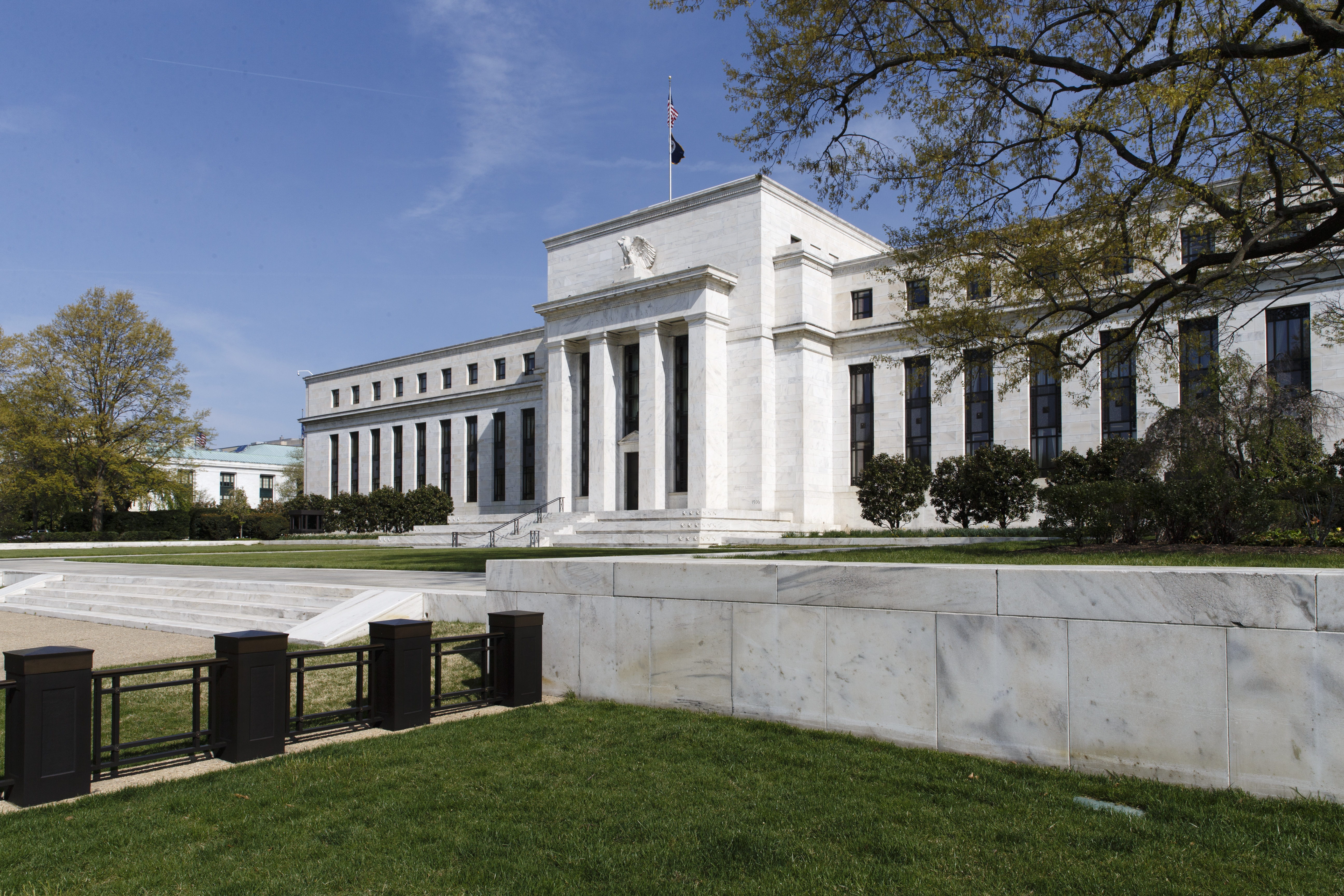 Featured image for Biden Pushes for Stricter Rules on Regional Banks and Financial Regulators