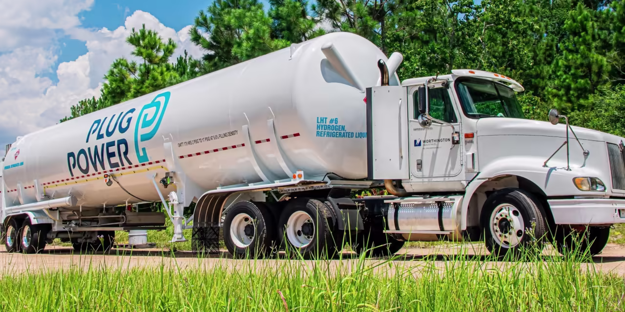 Featured image for Plug Power's Stock Surge Fueled by Electrolyzer Demand and Growth Prospects