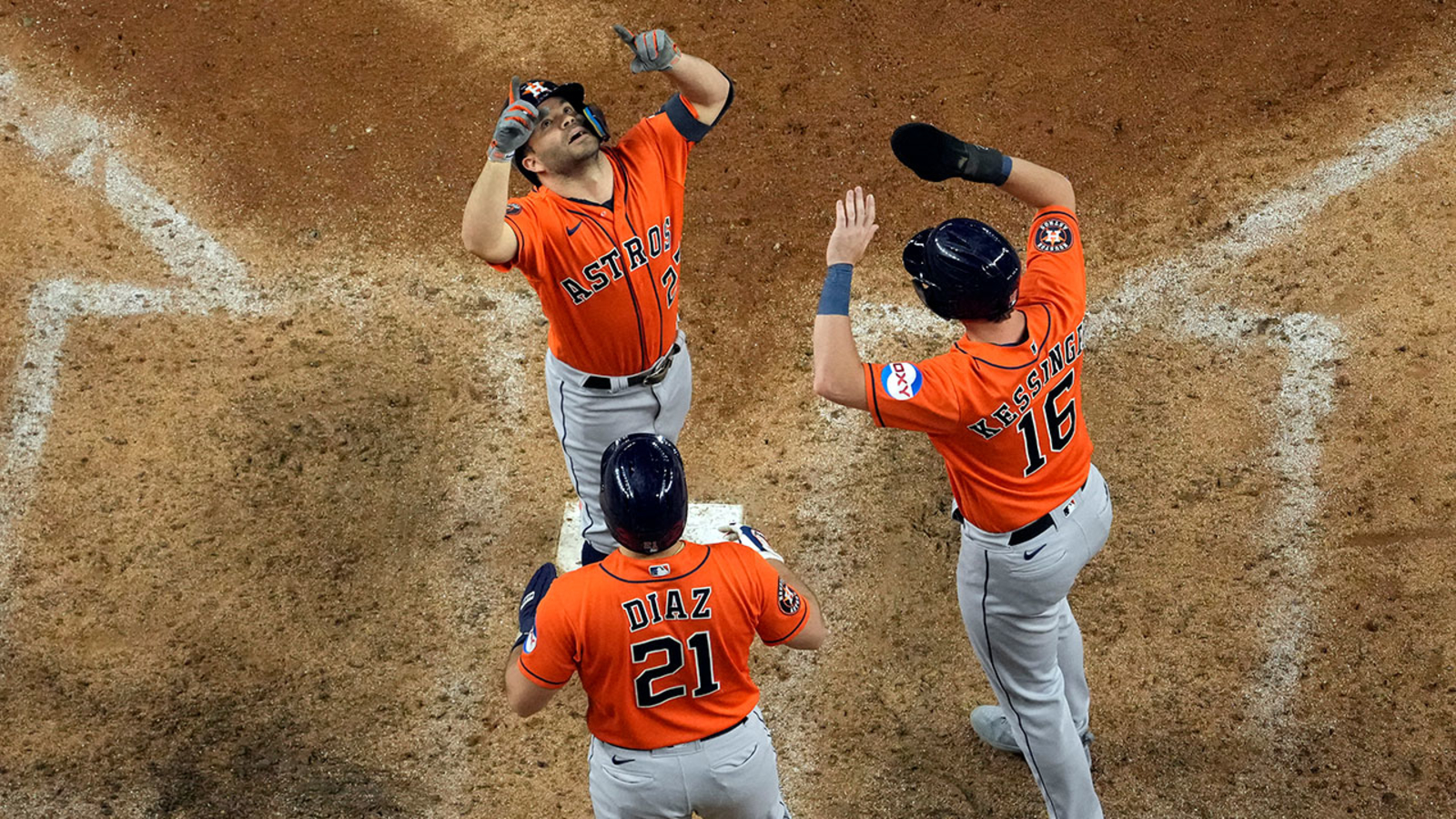 "Jose Altuve's Heroic 9th Inning HR Propels Astros to ALCS Game 5 Victory"