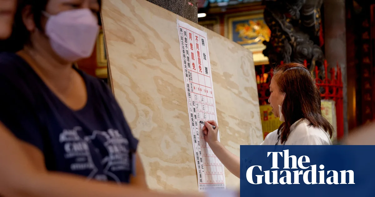 Featured image for Taiwan voters reject efforts to oust pro-China lawmakers in key election