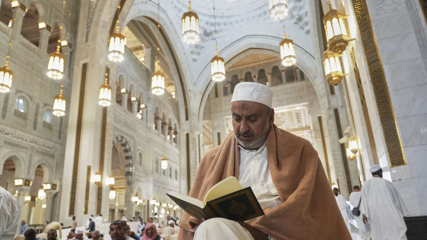 Featured image for Islam's Rapid Growth and Shifts in Global Religious Demographics