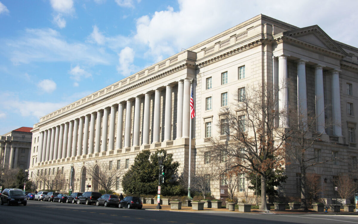 Featured image for IRS Contractor Admits Leaking Trump's Tax Records