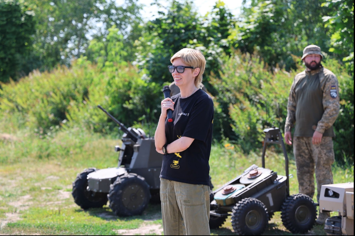 Ukraine Advances with Robotic and AI Warfare Technologies