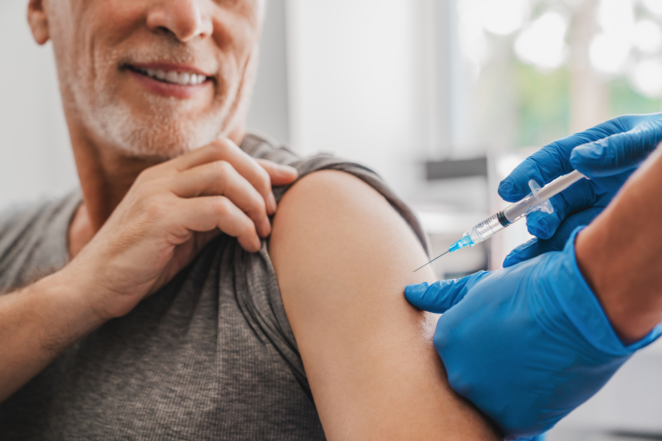 Novavax and Moderna Compete in Dual COVID-19/Flu Vaccine Trials