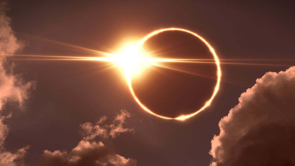 "Mastering the Solar Eclipse: From Viewing to Photography, Here's What You Need to Know"