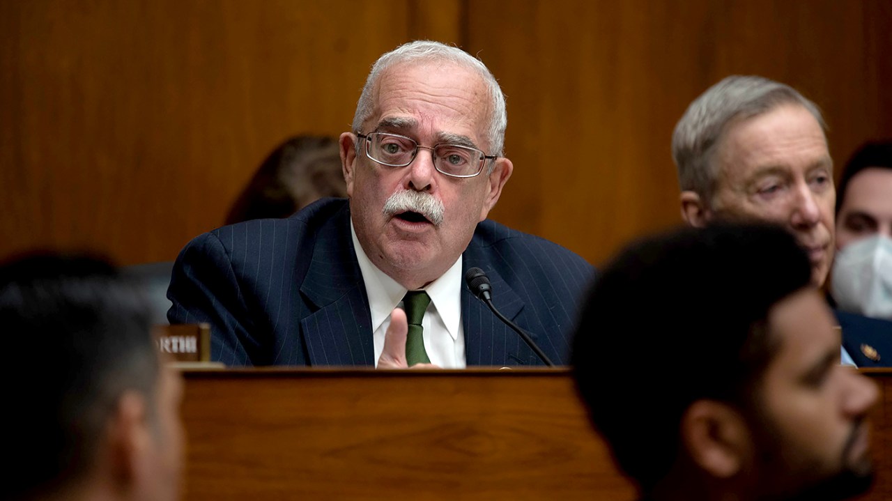 "Virginia Democrats Reject Proposal to Rename Dulles Airport After Trump, Suggest Federal Prison Instead"