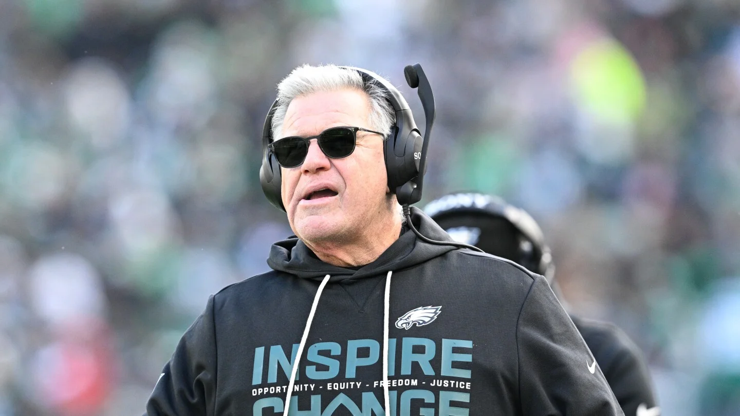 Eagles Honor Jeff Stoutland as He Leaves Longtime Offensive Line Coach Role