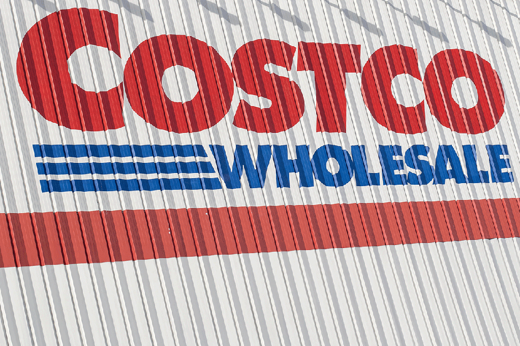 "Costco's Monthly Gold Bar Sales Reach $200 Million: Wells Fargo Analysis"