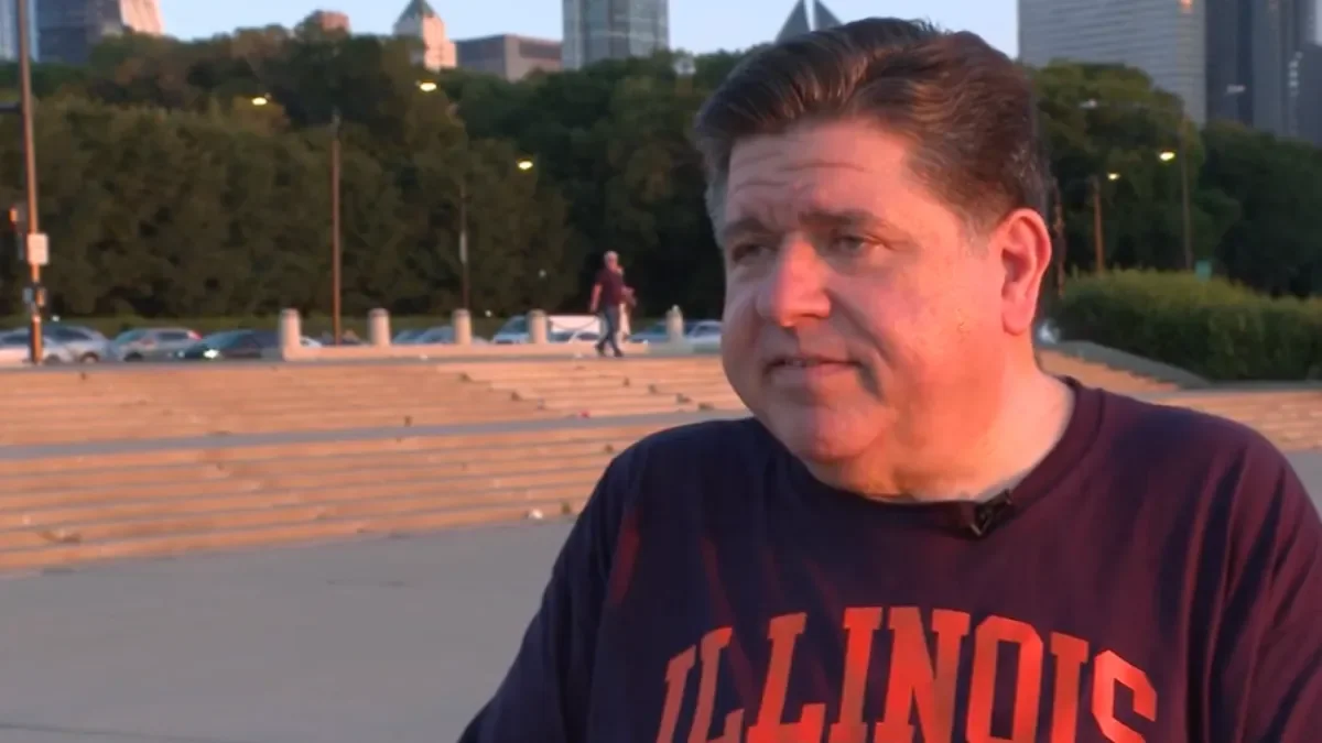 Chicago prepares for federal immigration enforcement amid political tensions
