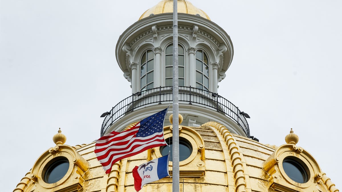 Featured image for Iowa Capitol Faces Social Media Threat: State Police Investigate