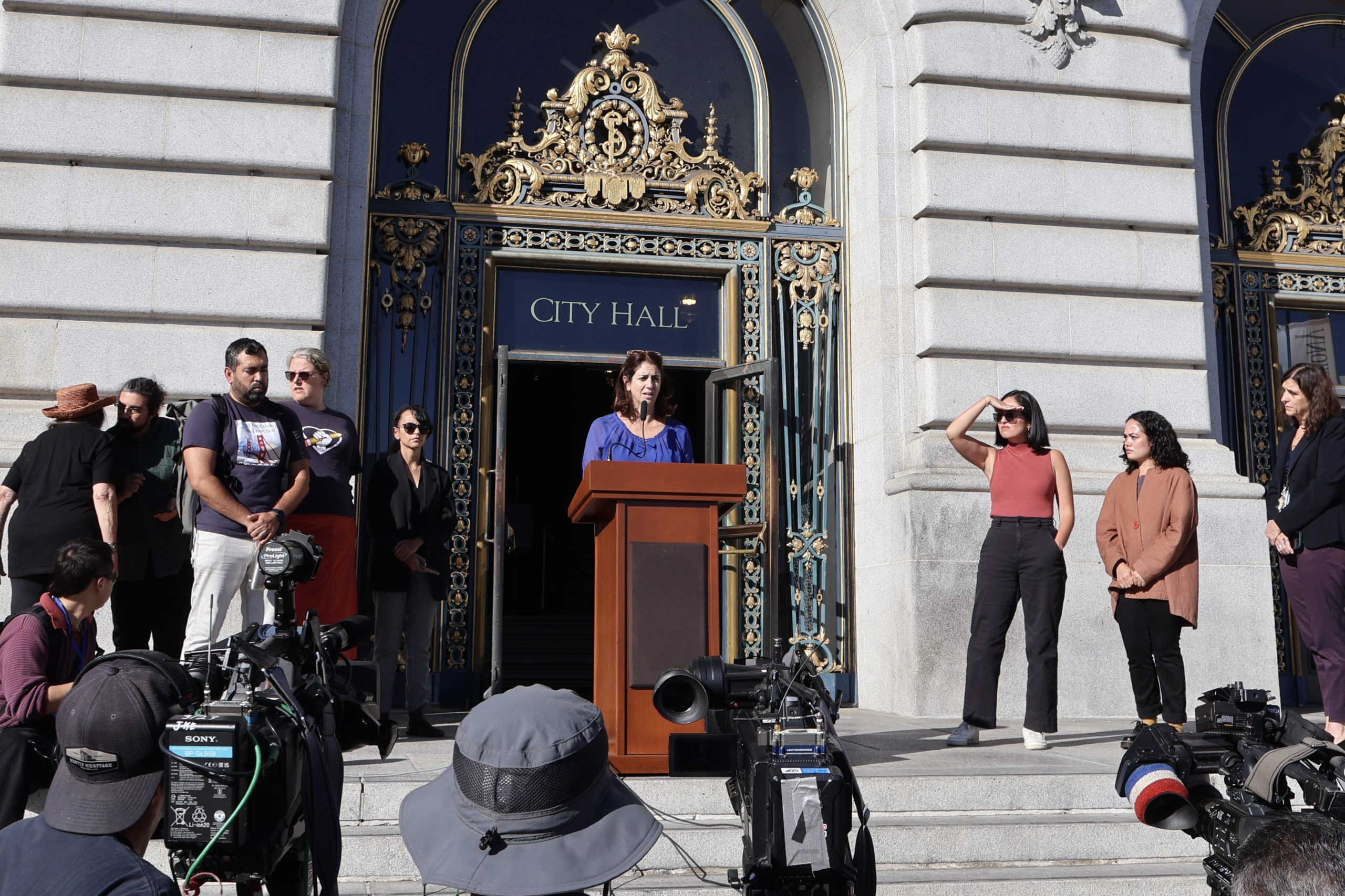 "Ronen's Call for Gaza Ceasefire Sparks Mission Student Walkout"