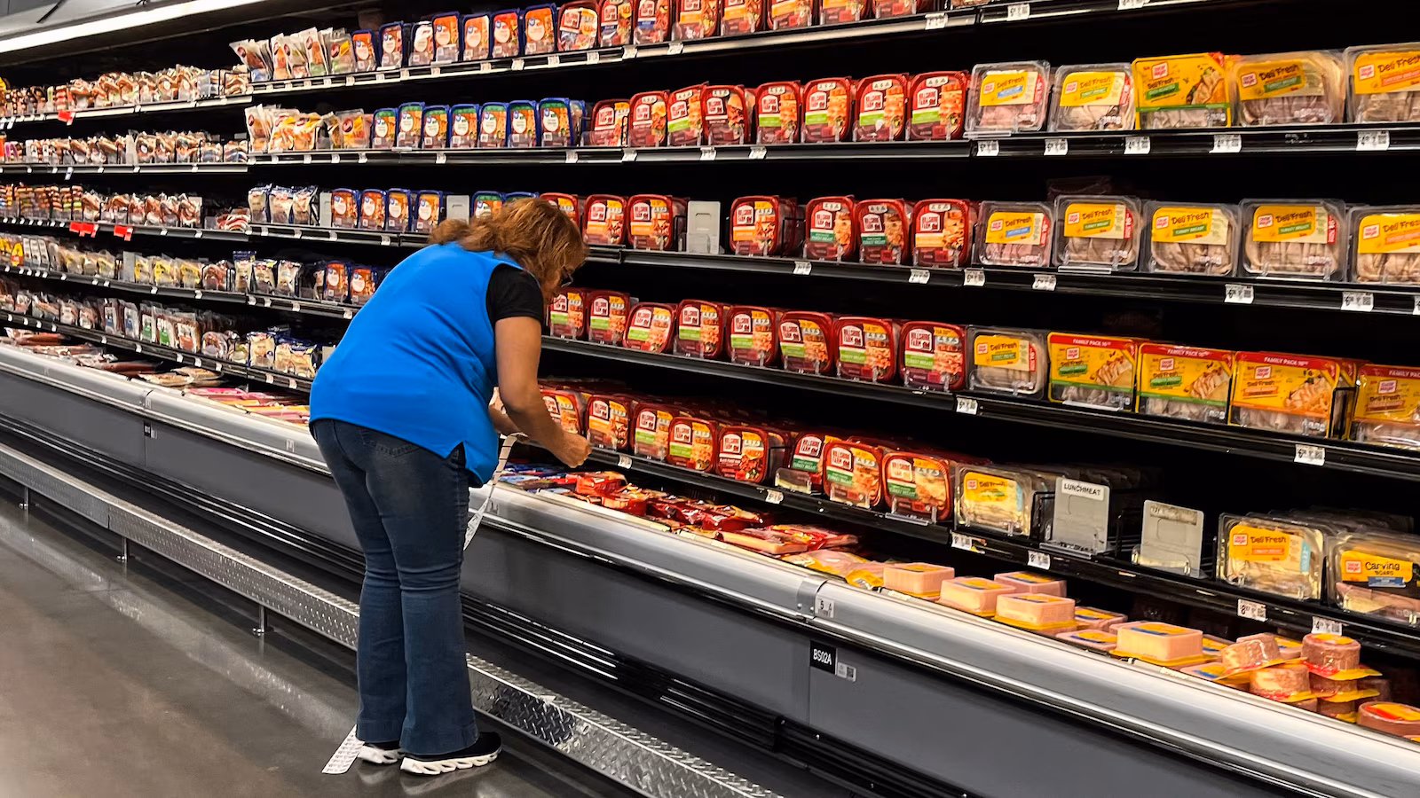 Experts Analyze Trump-era Price Changes and Inflation Risks