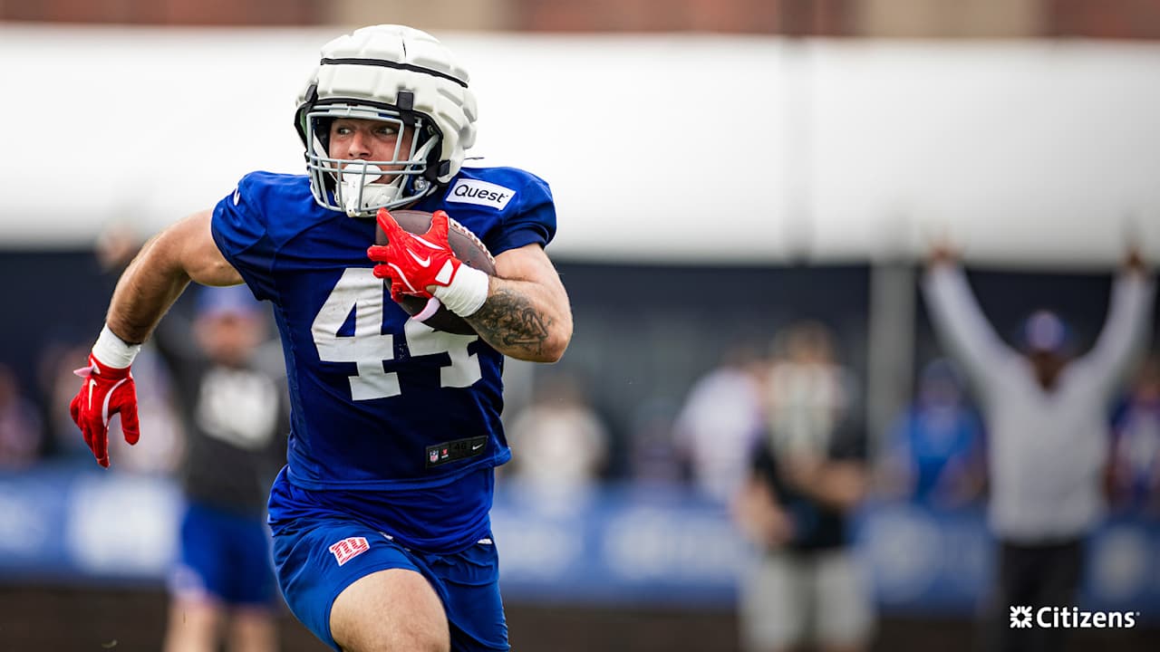 Featured image for Giants Training Camp Highlights: Key Performances and Position Battles