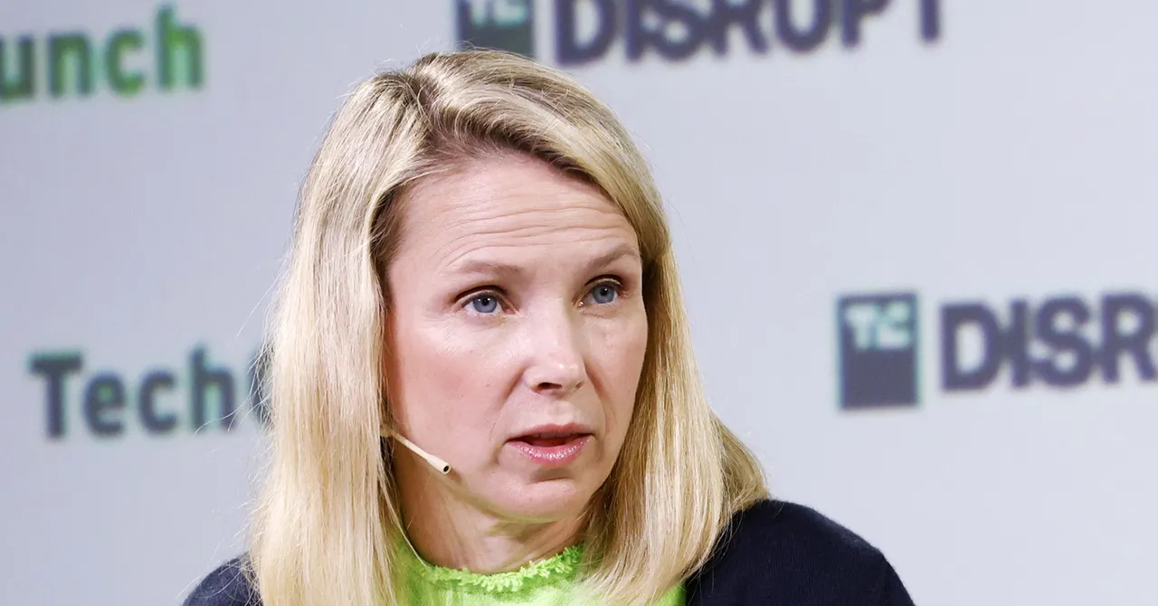 Featured image for Marissa Mayer Shuts Down Sunshine Startup Lab