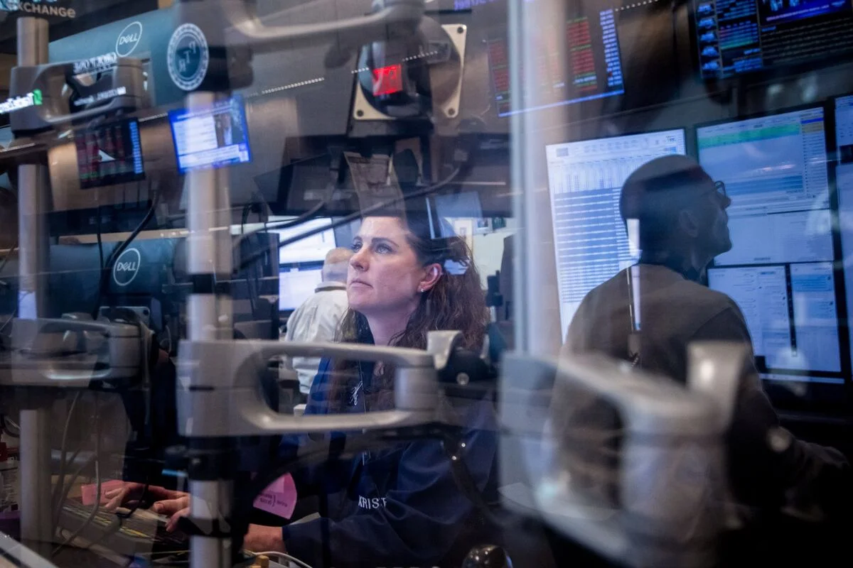 Markets Drop as Trump Mulls Iran Action Amid Rising Tensions