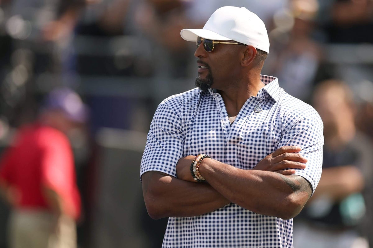 Featured image for Ray Lewis in the Mix for FAU Coaching Role Amid Speculation