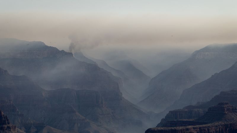 Featured image for Wildfire Destroys Historic Grand Canyon Lodge Amid Arizona Fires