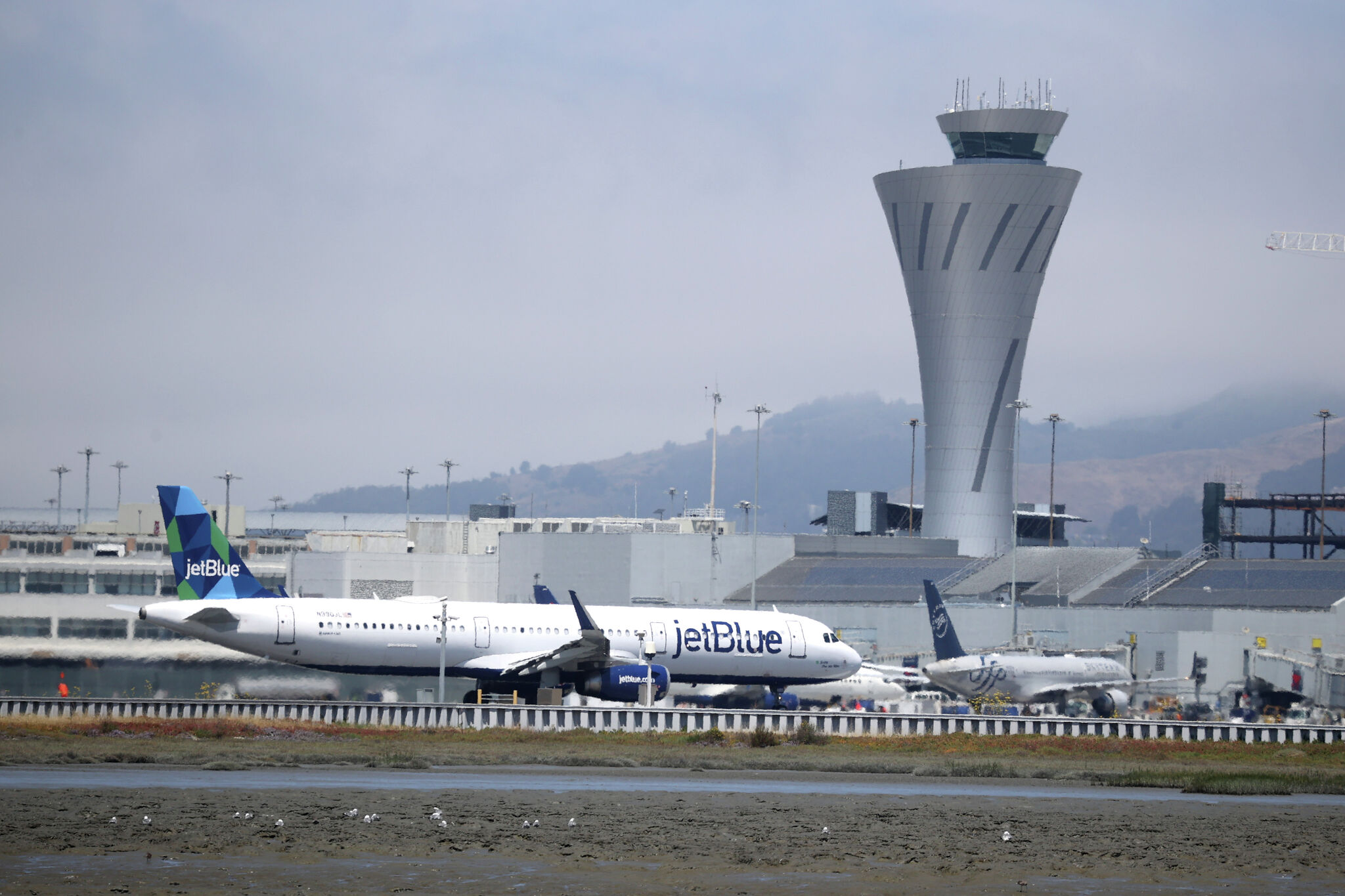 Missed Flight Leads to Bomb Threat and Evacuation at LAX