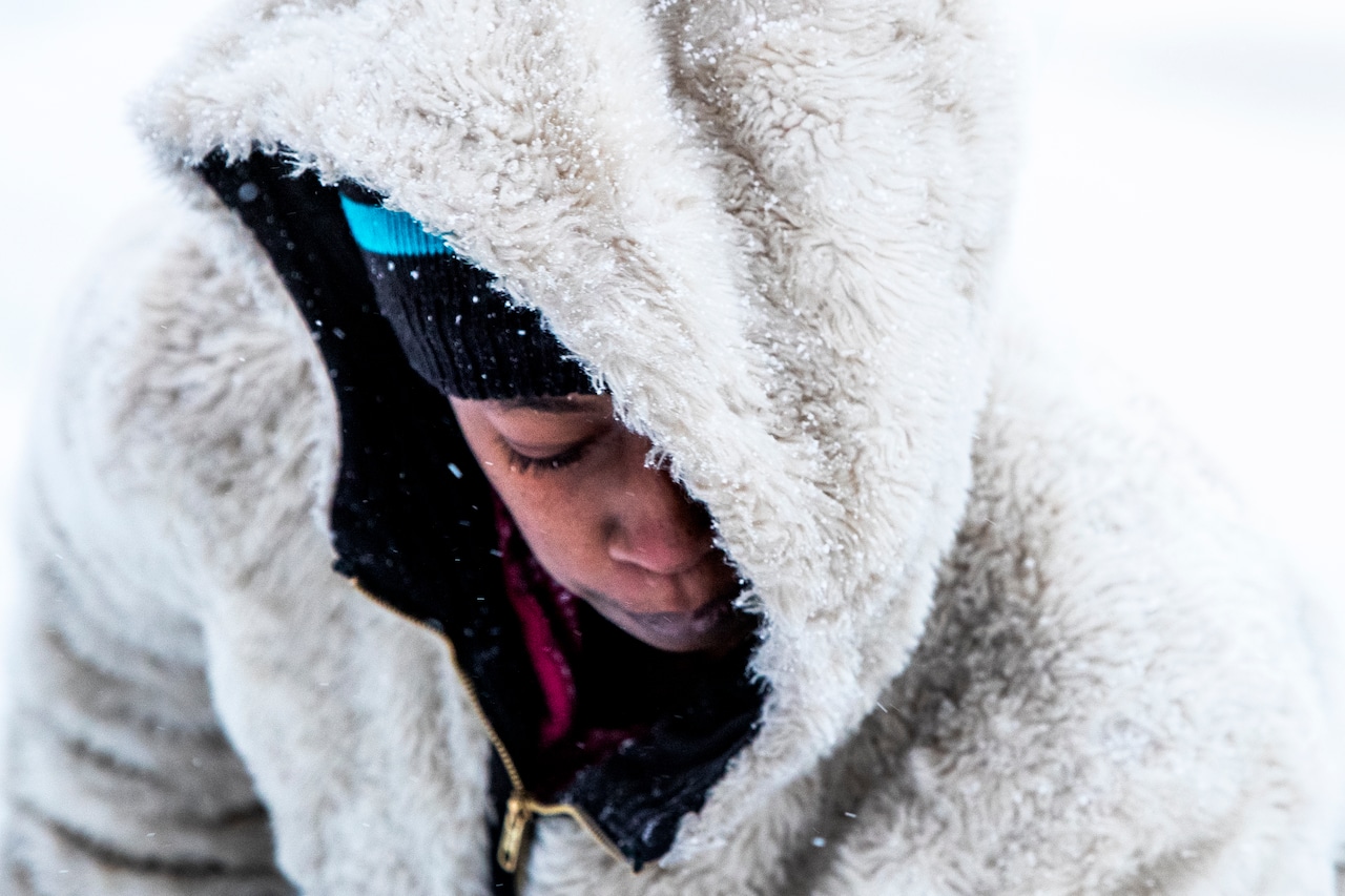"Winter Weather Woes: Michigan Braces for Up to 6 Inches of Late-Season Snowfall"