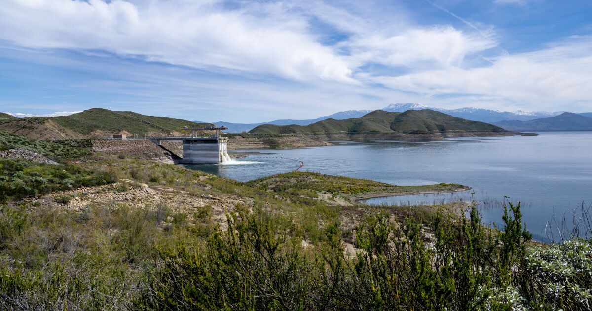 Featured image for Southern California's Largest Reservoir Refilled After 3-Year Drought.