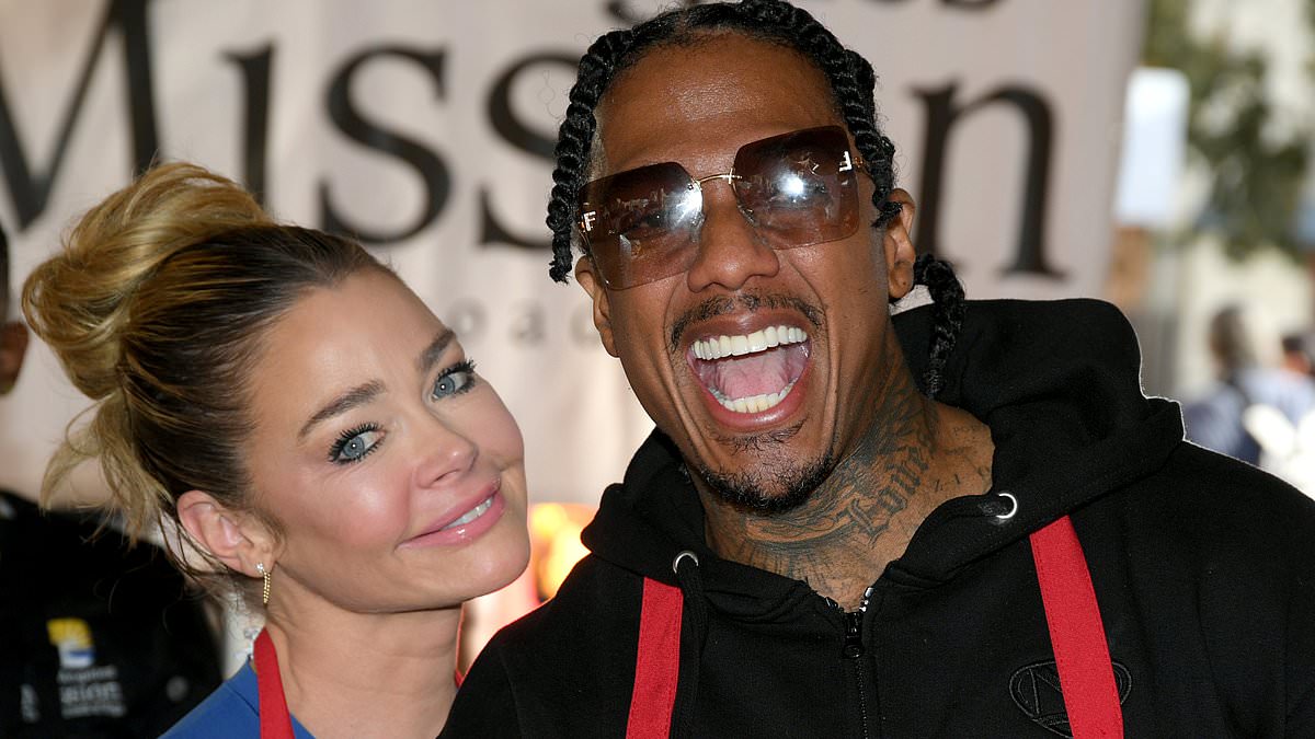 Celebrities and Locals Unite to Serve Thanksgiving Meals to Homeless in LA