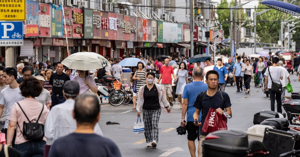 Featured image for China Unveils $1.4 Trillion Plan to Address Local Government Debt