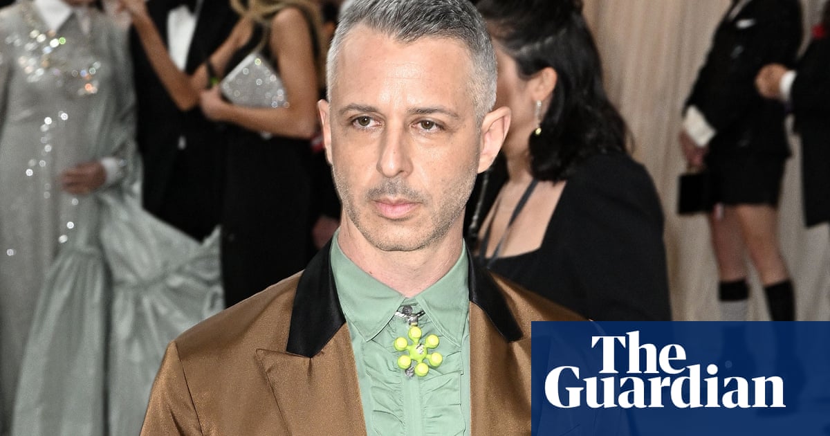 Featured image for Jeremy Strong set to star in Broadway's 'An Enemy of the People' revival.