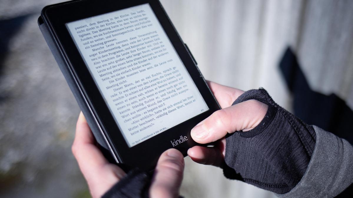 Featured image for Amazon Kindle Hack: New Malware Threatens Account Security