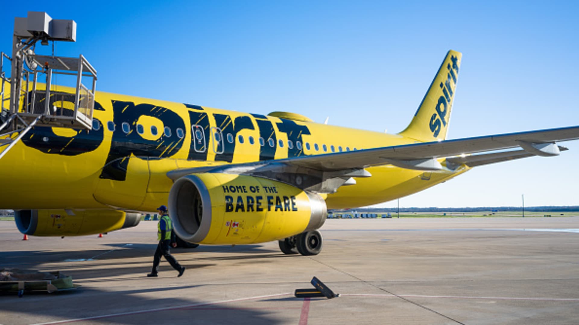 Featured image for Spirit Airlines to Furlough 1,800 Flight Attendants Amid Financial Struggles