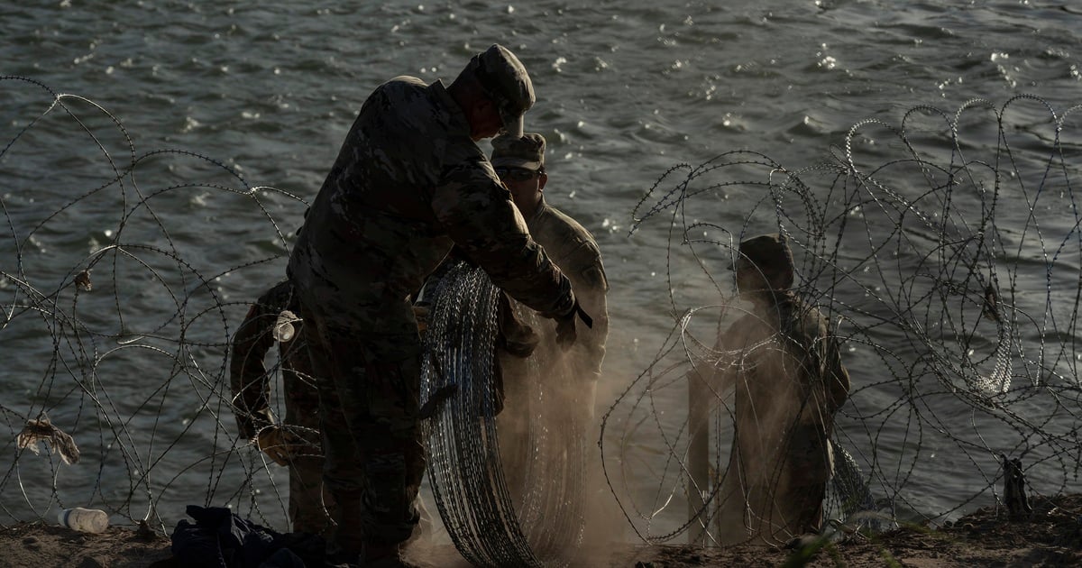Featured image for Texas' Request to Halt Border Razor Wire Cut Denied by Judge