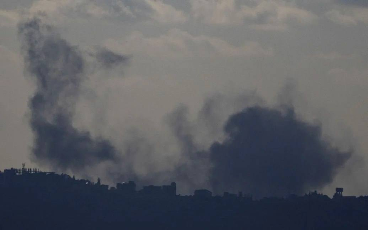 Featured image for Russia Escalates Conflict with Intercontinental Missile Strike on Ukraine