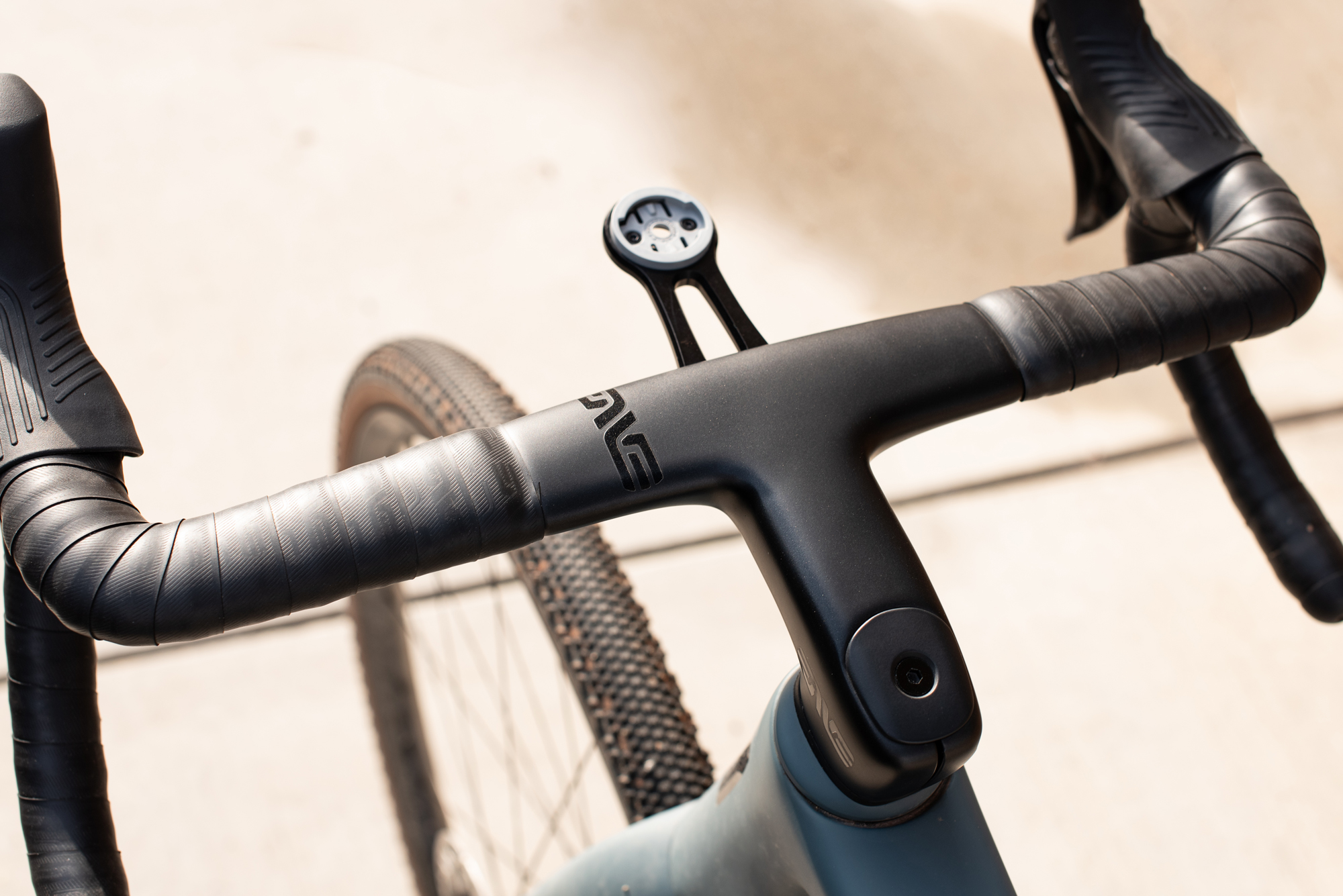 Featured image for "ENVE Unveils World's Priciest One-Piece Handlebar at $1200"