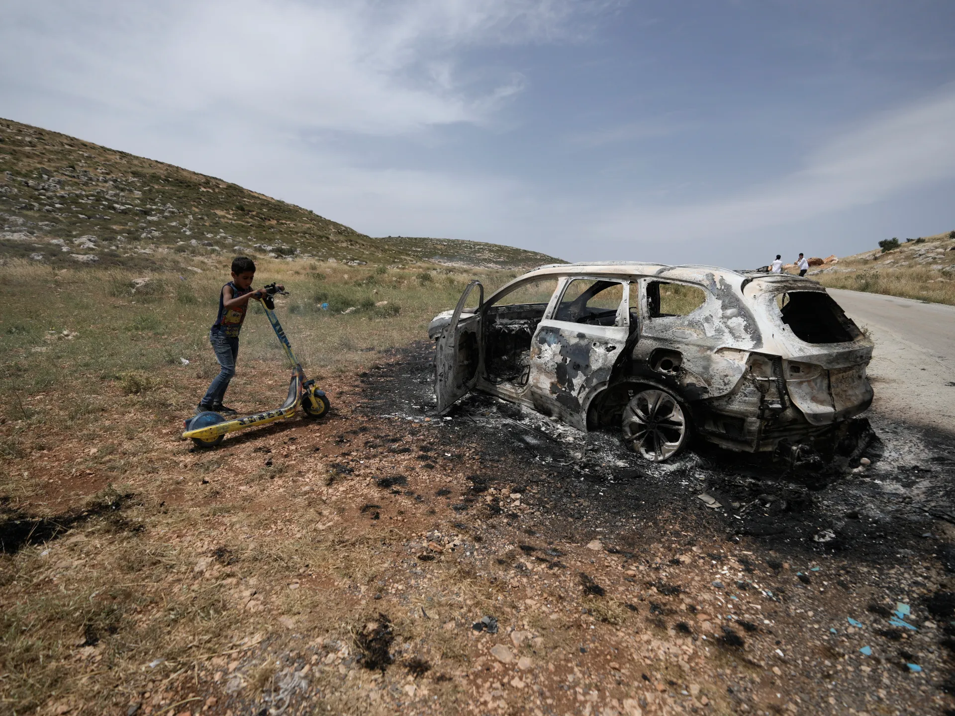 Featured image for Fatal Confrontation Between Israeli Settler and Palestinian Amid Alleged Stabbing Incident.