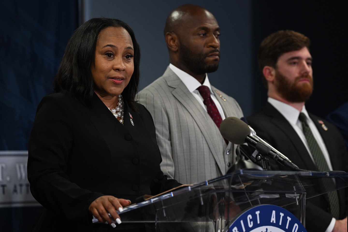 "Trump Case Prosecutor's Financial Ties with Fani Willis Under Scrutiny"