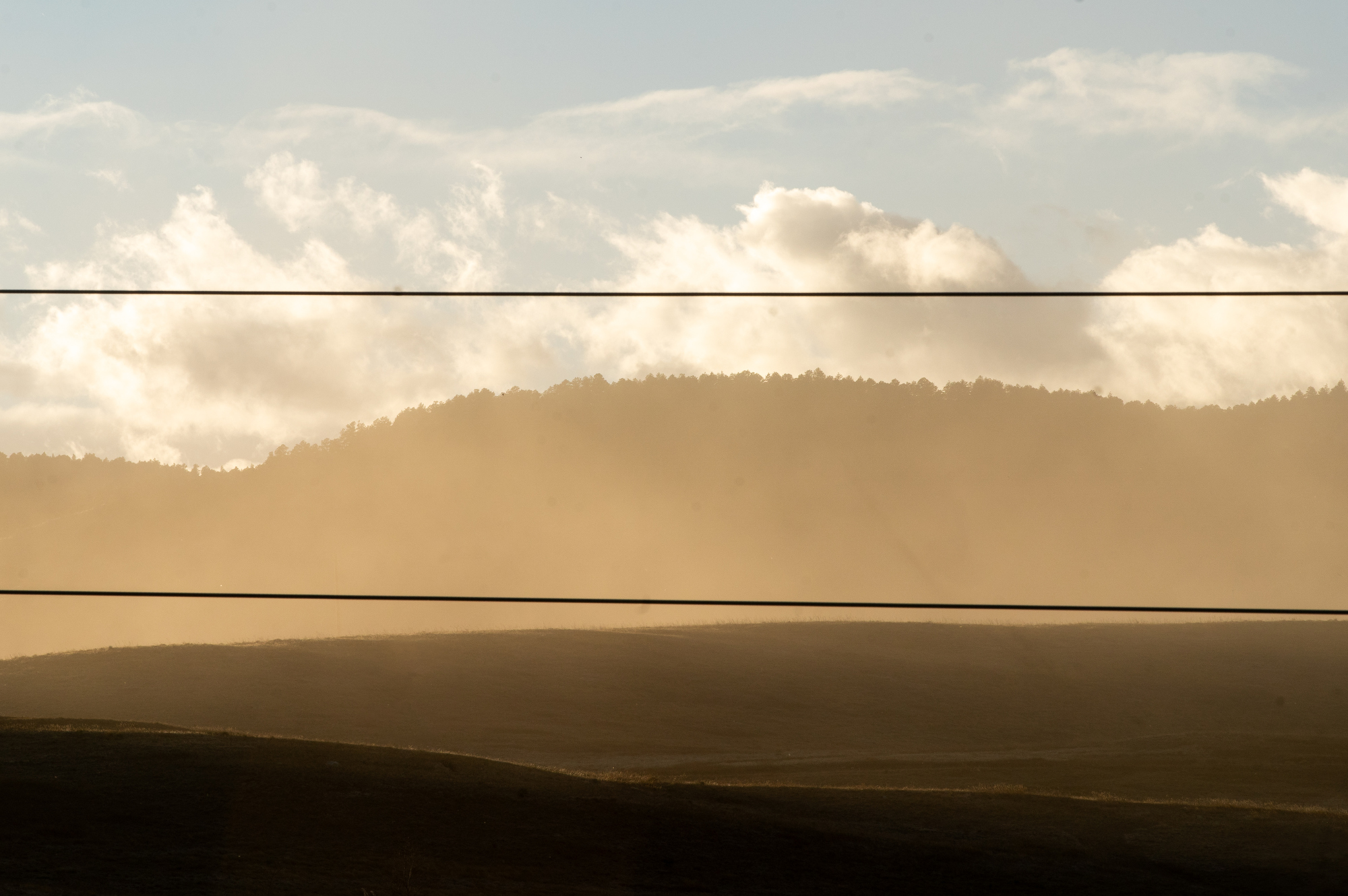 Featured image for Colorado Faces Continued Power Outages and Disruptions Amid Strong Winds