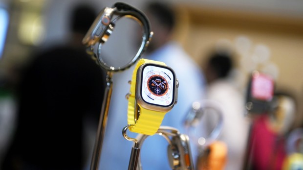 Featured image for "Apple Watch X: Redesigned with Blood Pressure Monitoring, Upsetting Some but Embracing Change"