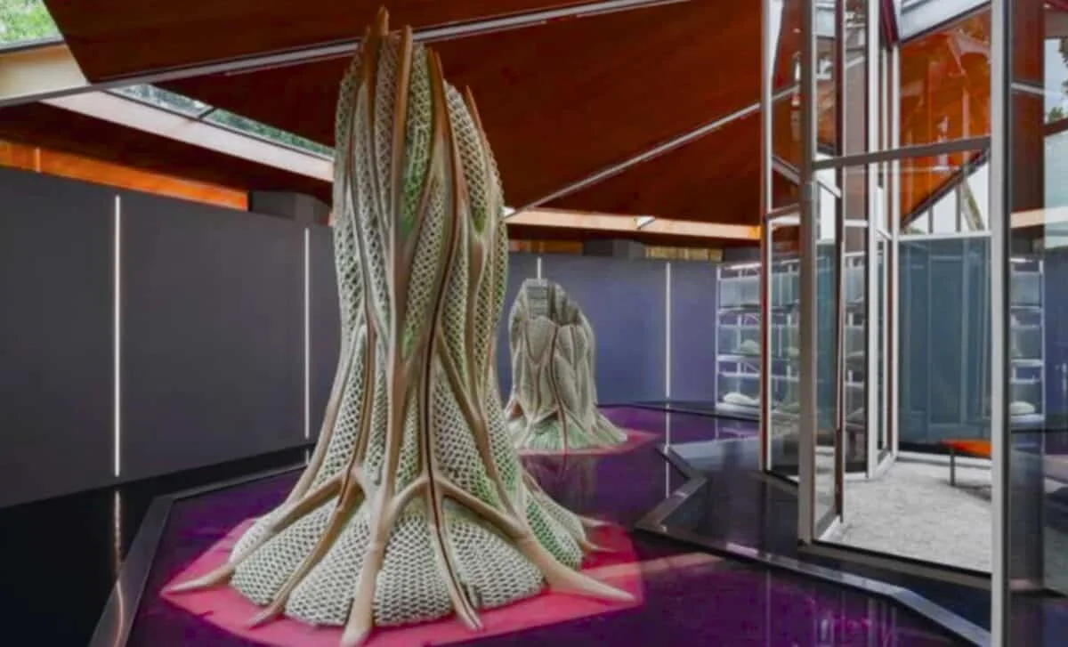 Bio-Printed, Self-Healing Building Material That Grows and Captures Carbon